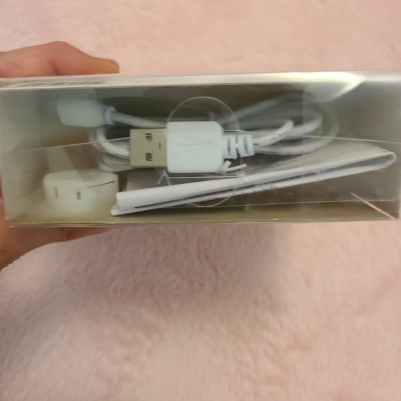 Room Essentials LED Light Box - Picture 4 of 5